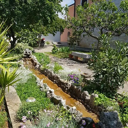 Siesta 3* פורץ