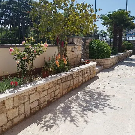 Siesta 3* Poreč
