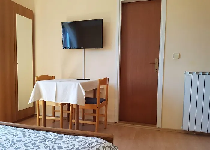 Siesta 3* Πόρετς